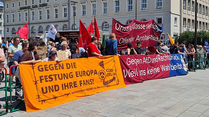 Starker Protest gegen die AfD in der Karlsruher Innenstadt