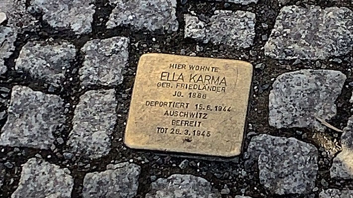 „Nie wieder ist jetzt“ - Stolpersteinspaziergang in Berlin