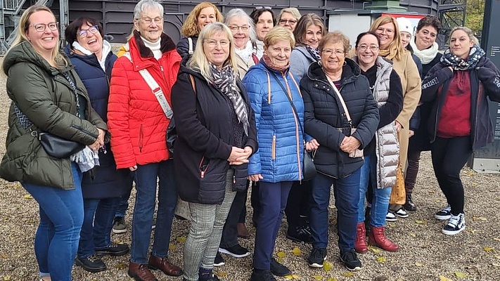 Frauenpower am Gasometer: Besuch der Ausstellung „Planet Ozean“ in Oberhausen