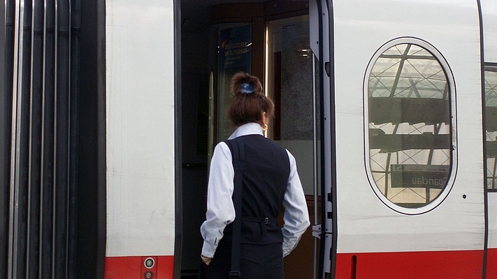 DB Fernverkehr: Geht doch - Rückzugsabteile für Bordpersonale