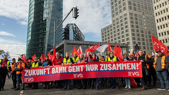 „Sie führen sich auf, als wären sie Lukas der Lokomotivführer höchstpersönlich“