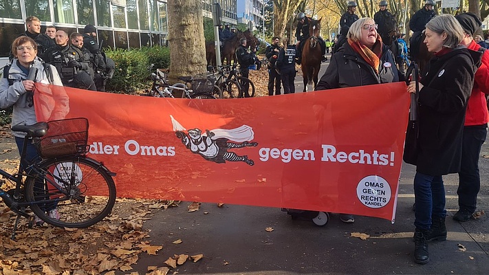 Protest gegen alte und neue Nazis in Karlsruhe-Durlach